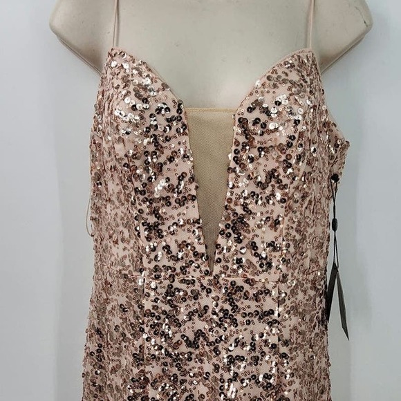 NWT Adrianna Papell Women's Rose Gold Sequin Column Evening Gown Size 2 - Picture 5 of 12